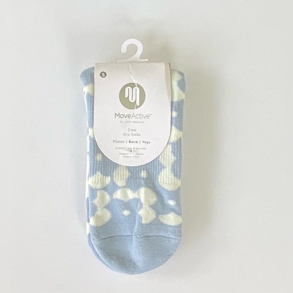MoveActive Crew Grip Socks, Pilates Barre Yoga Non-Slip Crew Socks Sz S (5.7.5)